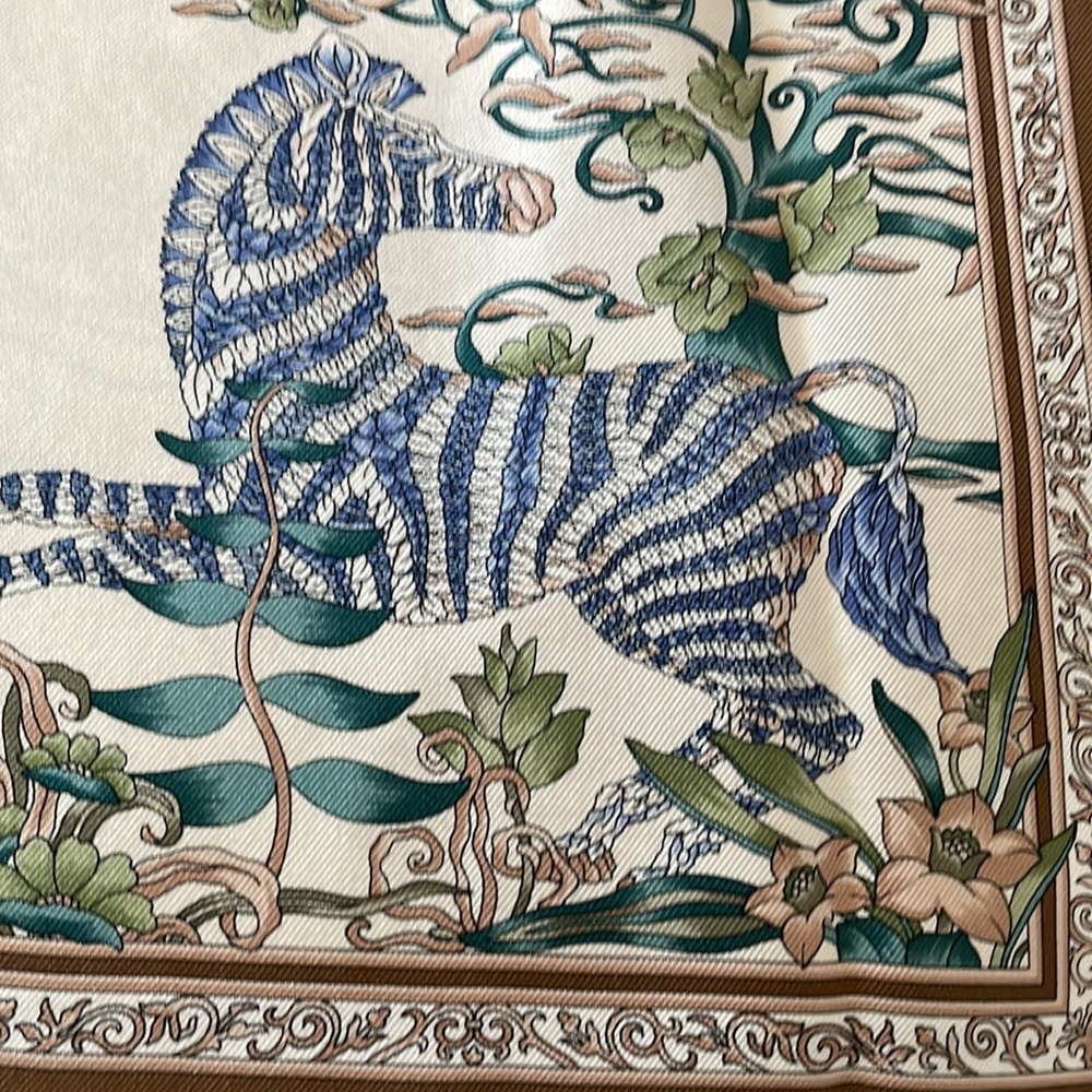 ✨✨ Salvatore Ferragamo Silk Scarf Pink Grey Gold Blue Multicolor Wrap Scarf✨✨ - Picture 11 of 17